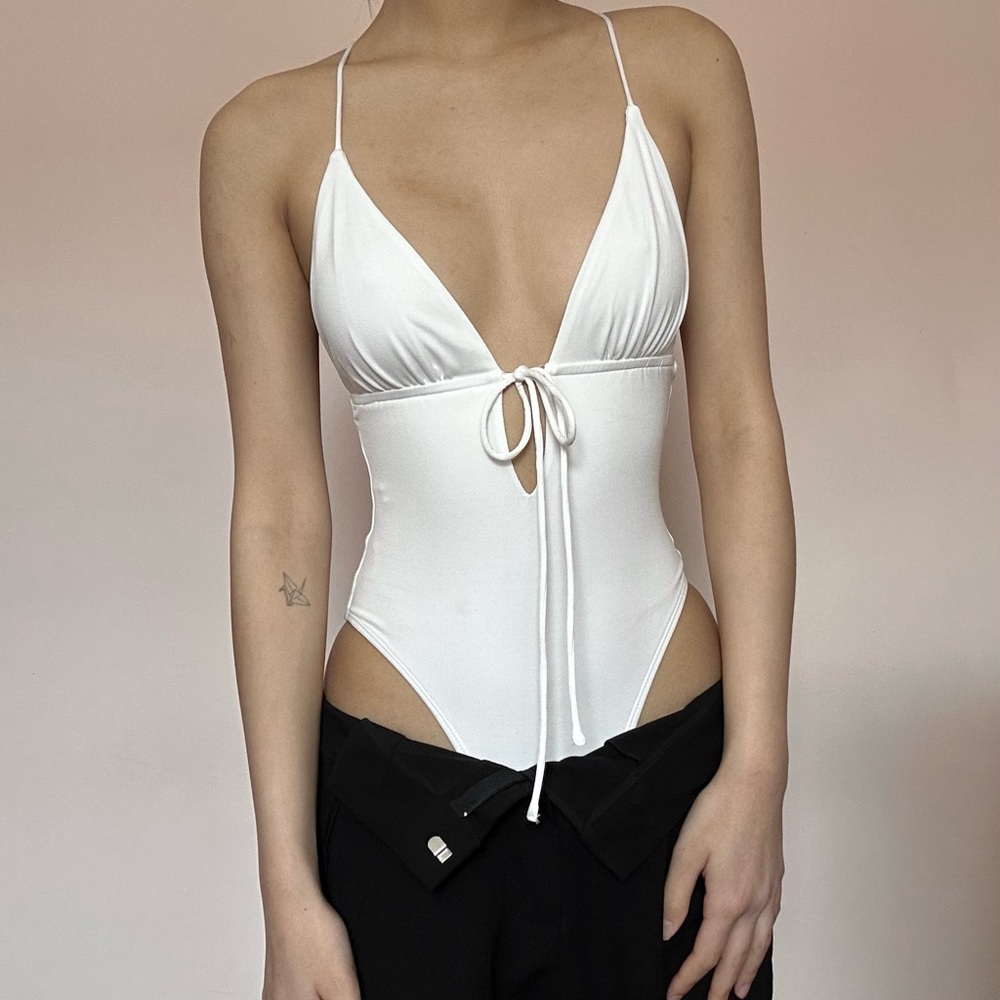 Princess Polly white cypress bodysuit